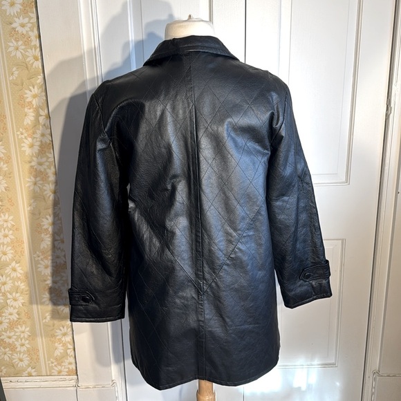 Tribeca Studio Versatile Black Leather Jacket with Diamond Stitching Size L - Picture 2 of 14